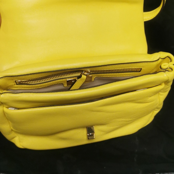 Brand new Ralph Lauren puffed saphee 22 crossbody bag - Picture 3 of 5